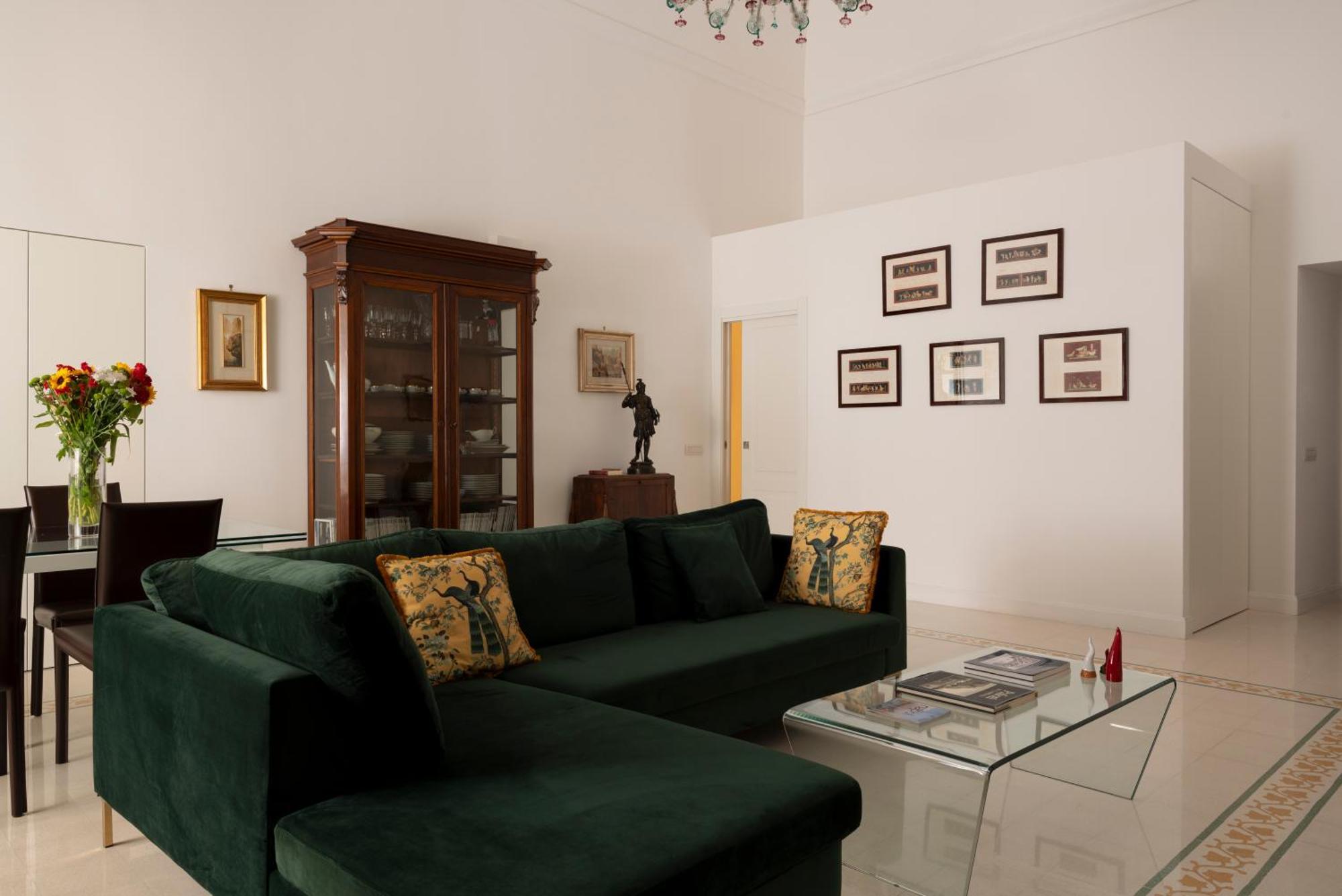 A.Ri.El Luxury Apartment Наполи Екстериор снимка