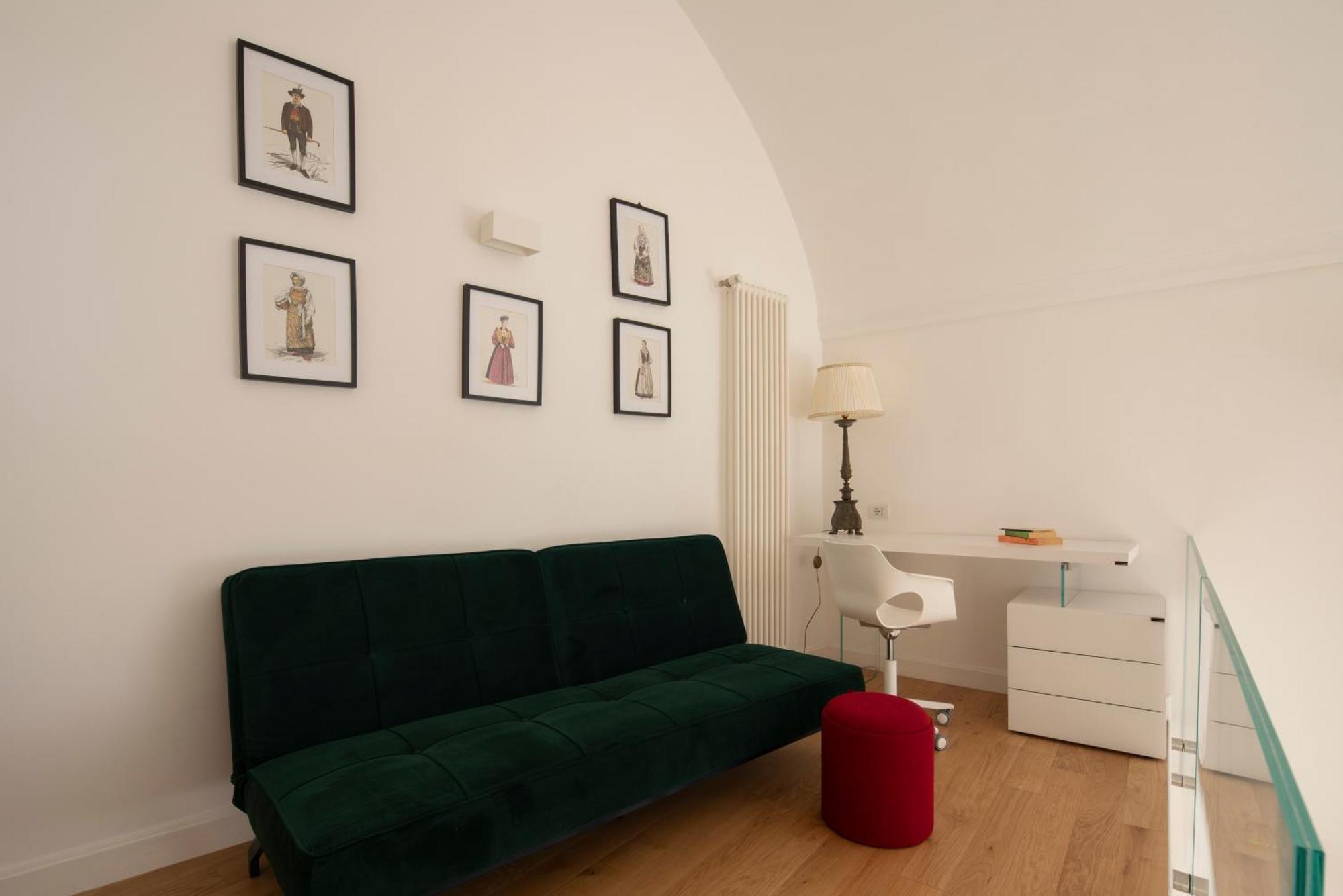 A.Ri.El Luxury Apartment Наполи Екстериор снимка